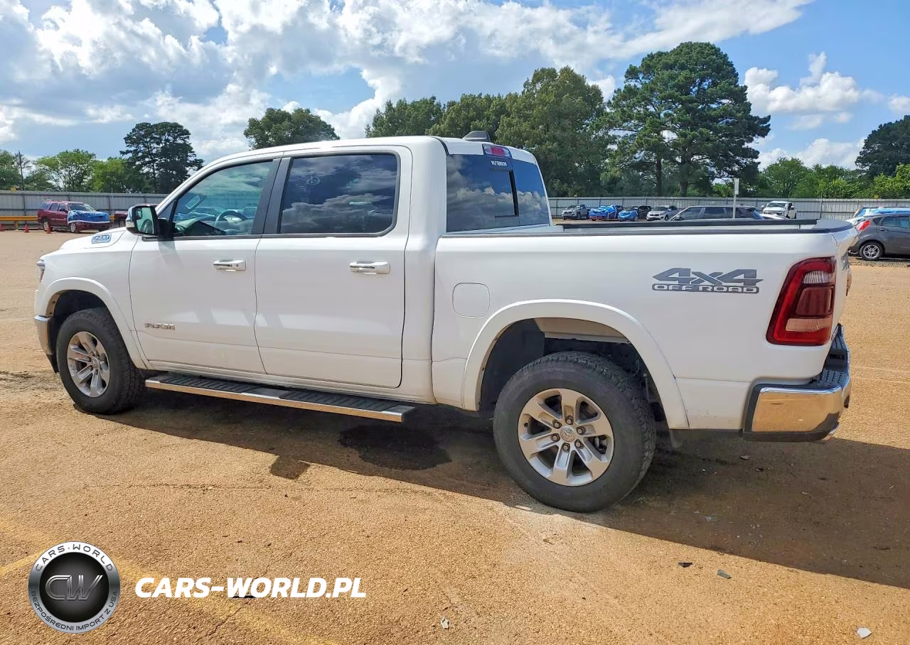 2021 Ram 1500 Laramie VIN:1C6SRFJT8MN719250 - 2