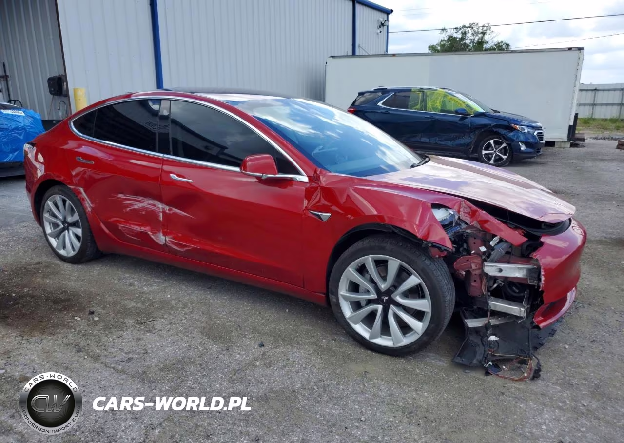 2018 Tesla Model 3 VIN:5YJ3E1EA2JF153987 - 4