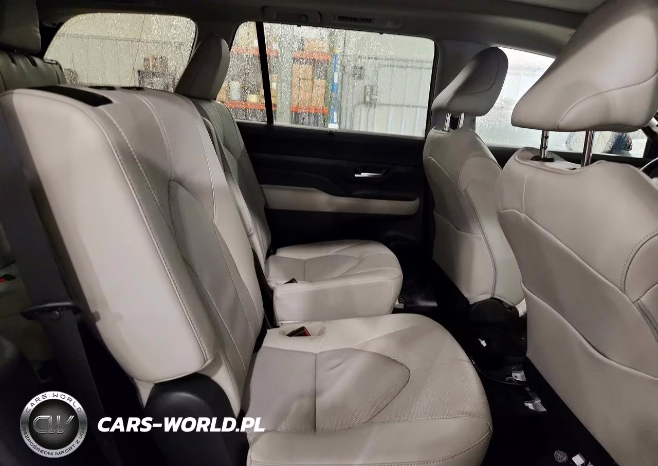 2026 Toyota Grand Highlander Limited VIN:5TDAAAB58TS104589 - 11