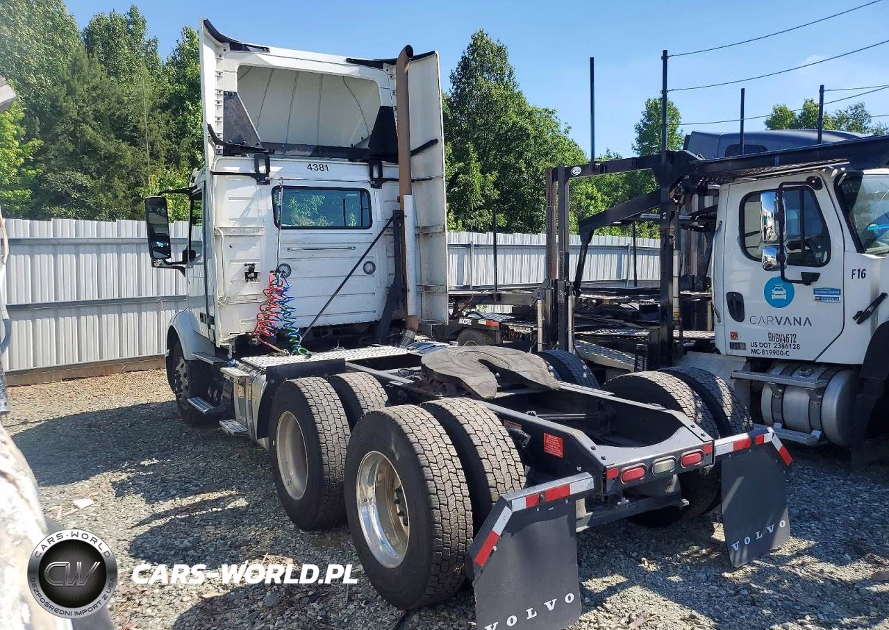 2021 Volvo Vnr Semi Truck VIN:4V4WC9EHXMN276719 - 3