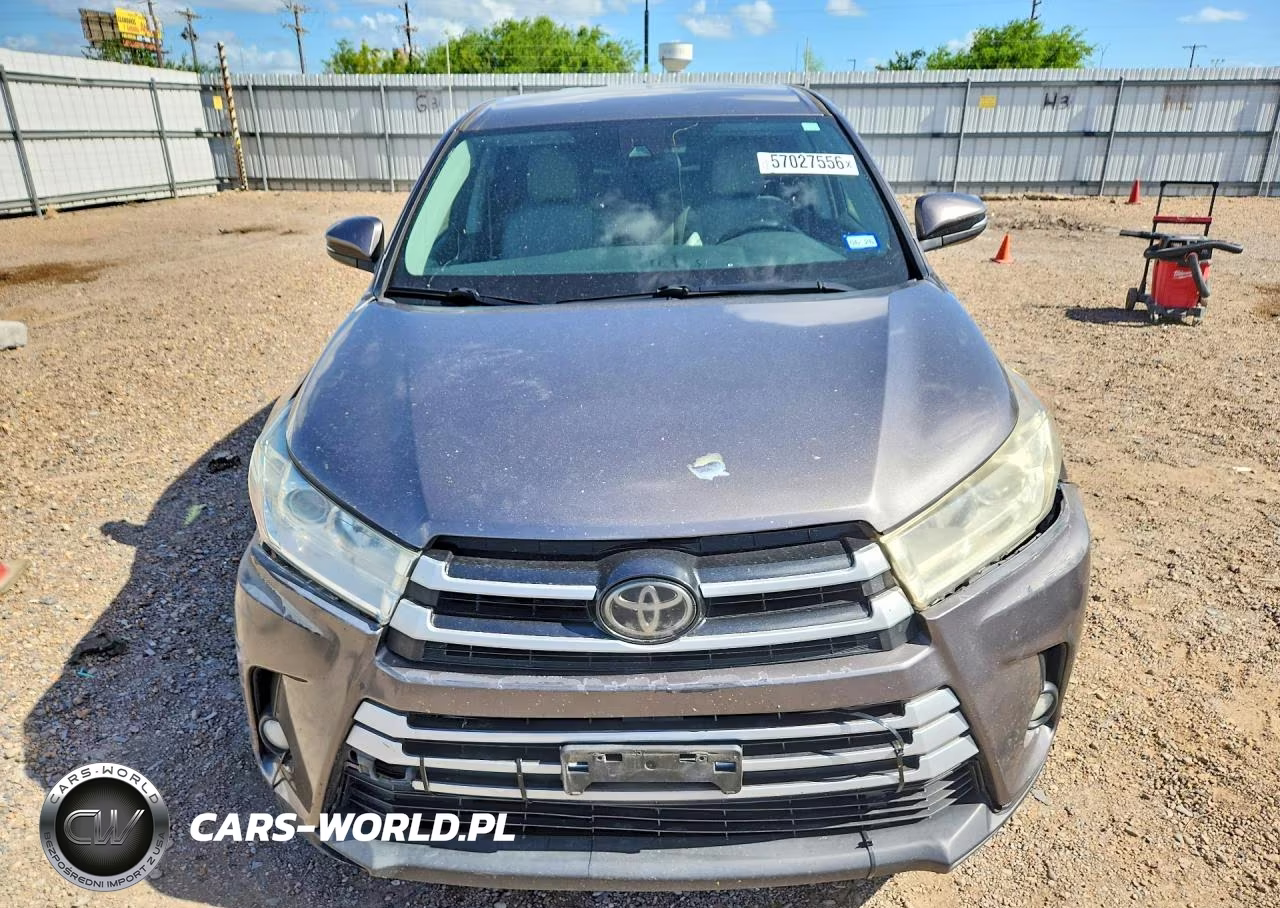 2017 Toyota Highlander Le Plus VIN:5TDZZRFH7HS198101 - 5