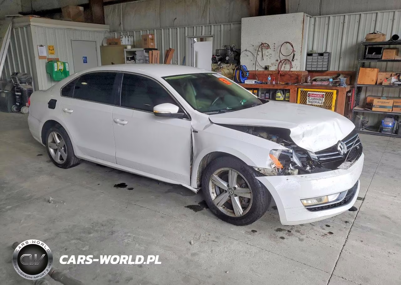 2015 Volkswagen Passat S VIN:1VWAT7A34FC092019 - 4