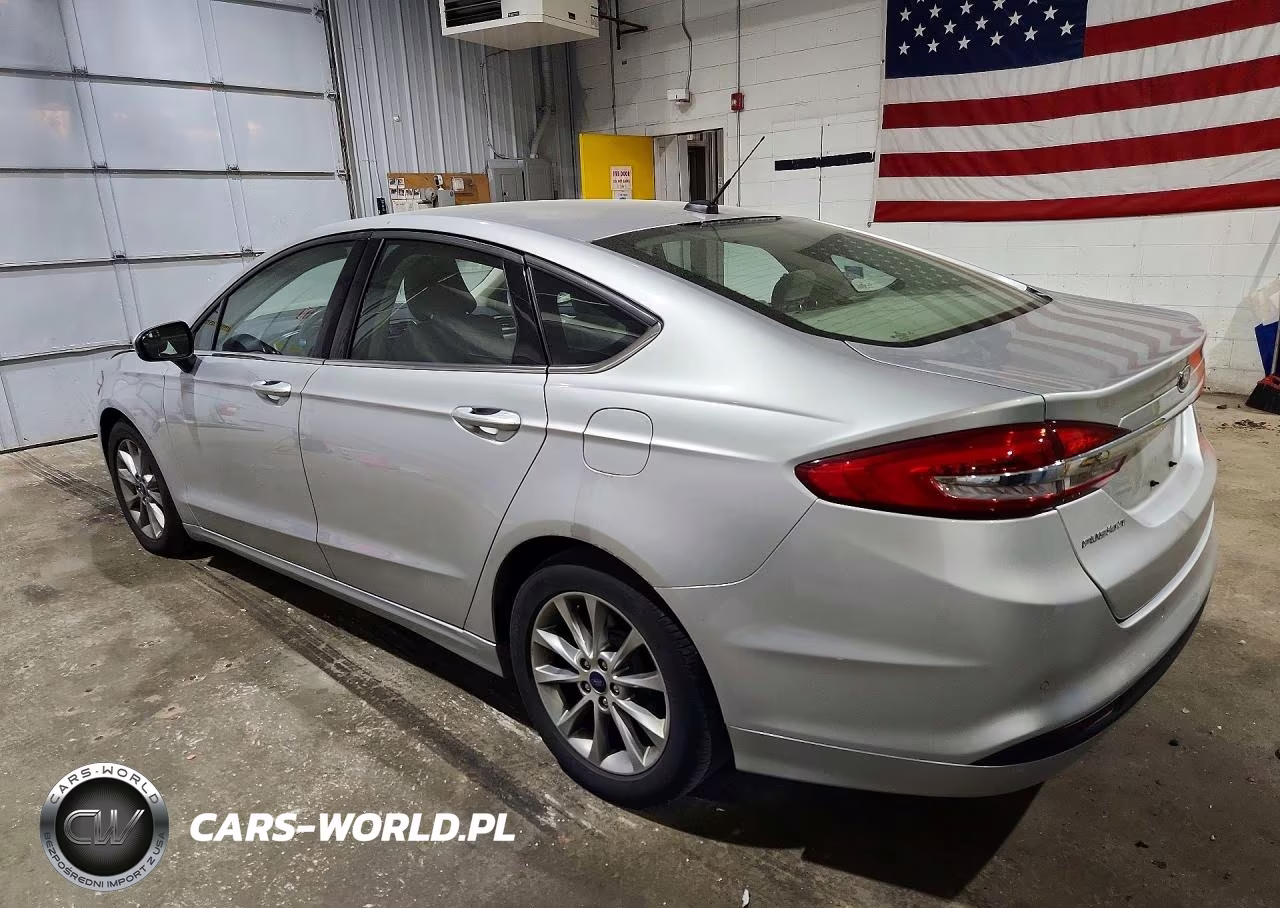 2017 Ford Fusion Se VIN:3FA6P0H70HR358711 - 2