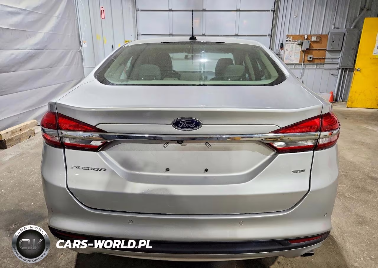 2017 Ford Fusion Se VIN:3FA6P0H70HR358711 - 6