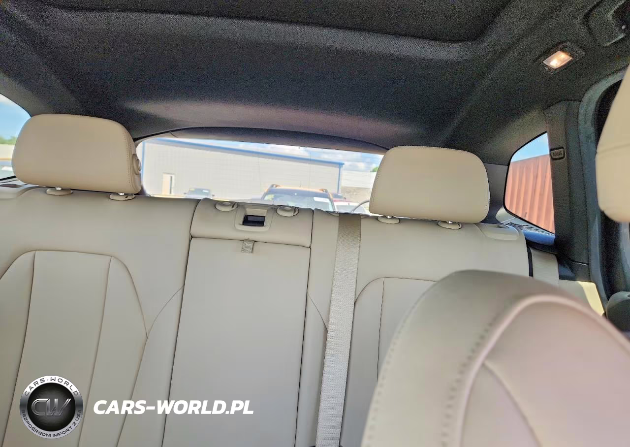 2019 BMW X3 Sdrive30I VIN:5UXTR7C52KLR45647 - 10