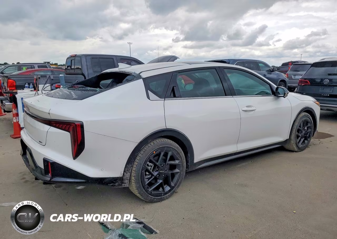 2025 Kia K4 Gt-Line Turbo VIN:3KPFW4DC1SE222092 - 3