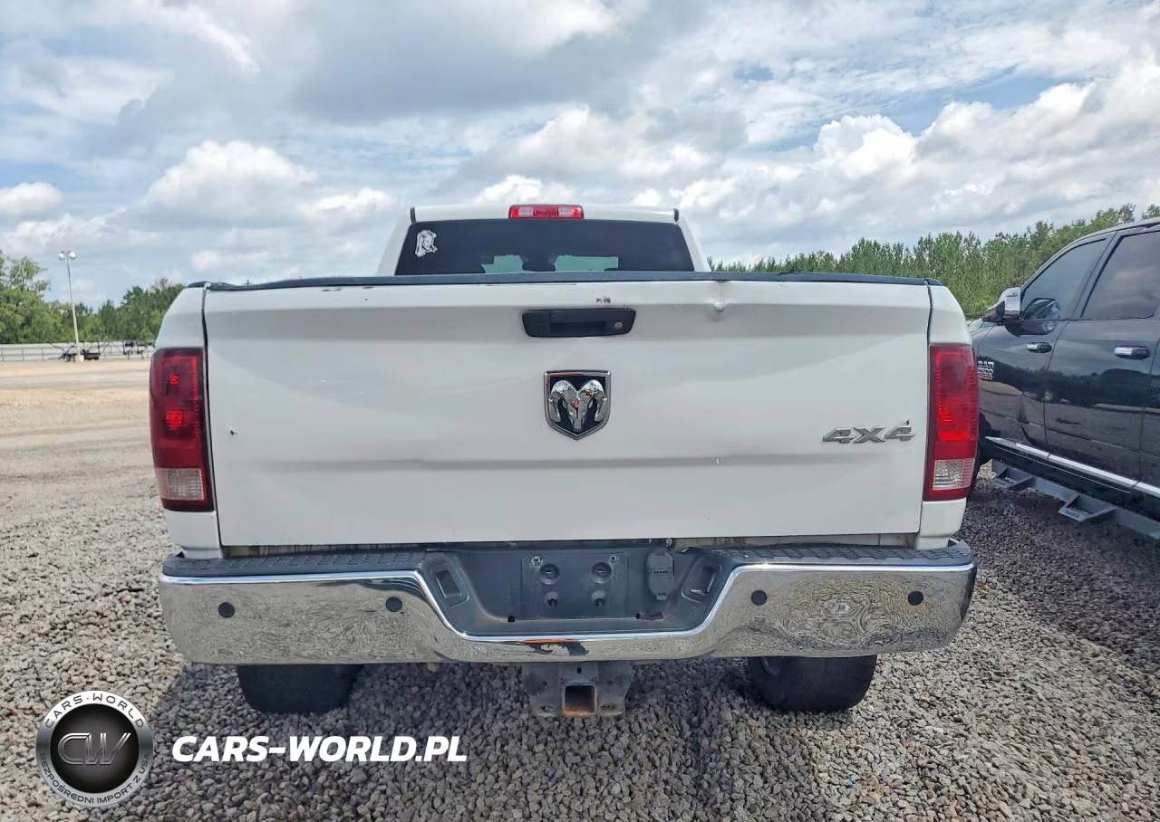 RAM 3500 ST VIN:3C63R3GL1JG220904 - 6