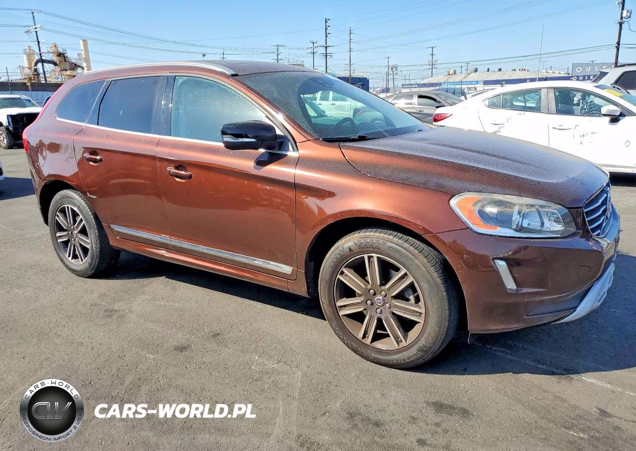 2017 Volvo Xc60 T5 Dynamic VIN:YV440MDR8H2225720 - 4