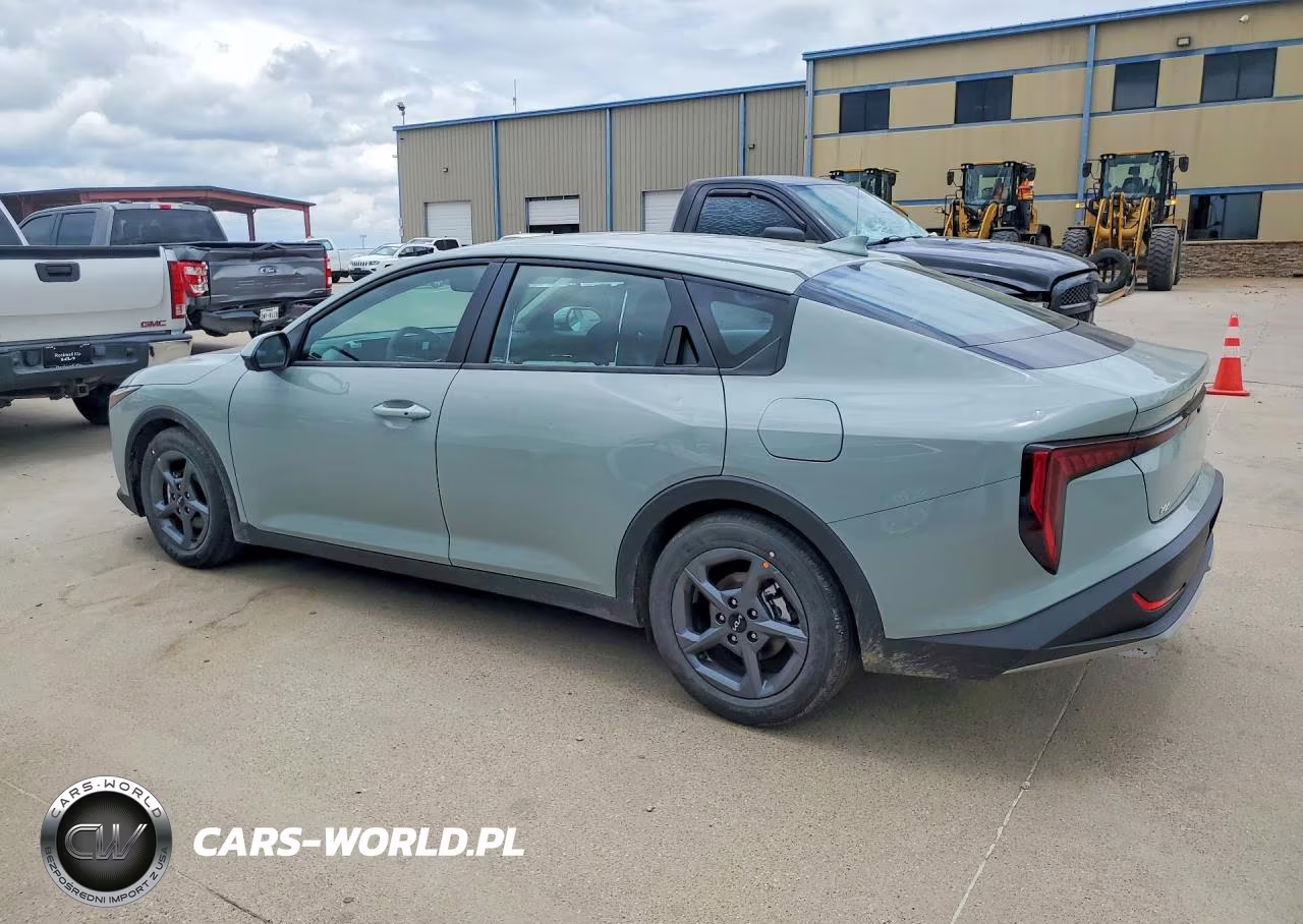 2026 Kia K4 Lxs VIN:3KPFT4DE7TE326291 - 2