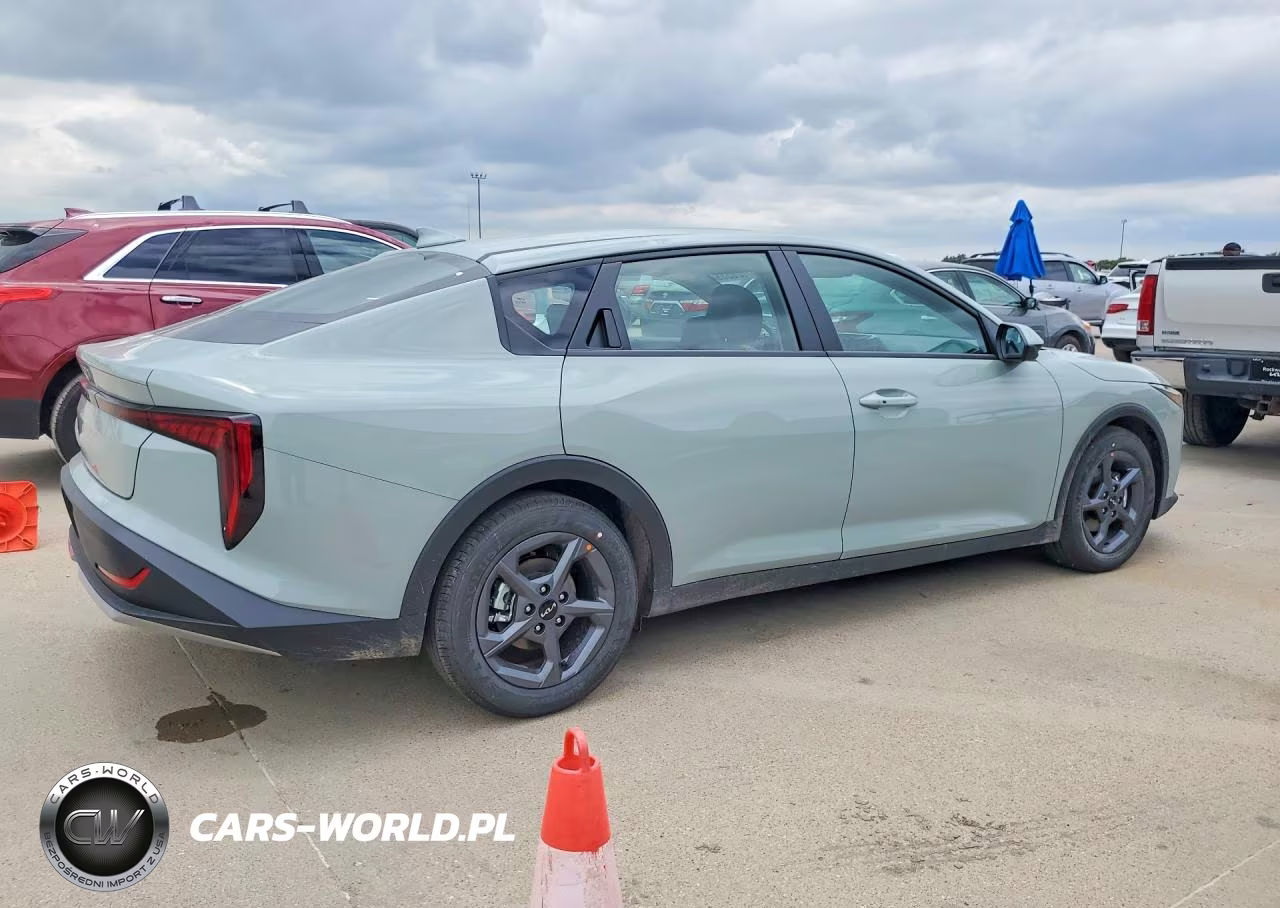 2026 Kia K4 Lxs VIN:3KPFT4DE7TE326291 - 3