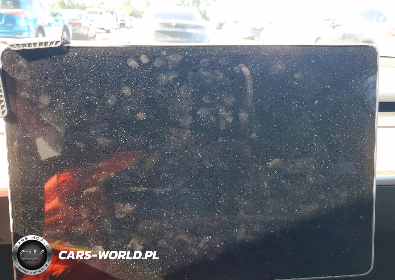 2023 Tesla Model 3 VIN:5YJ3E1EA2PF694353 - 9
