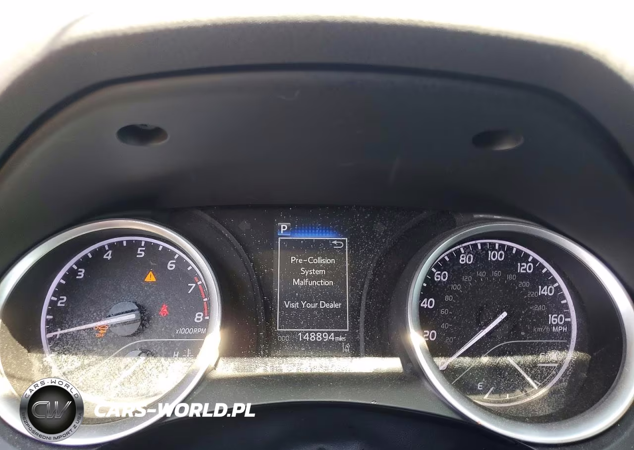 2021 Toyota Camry Le VIN:4T1C11AK7MU556509 - 9