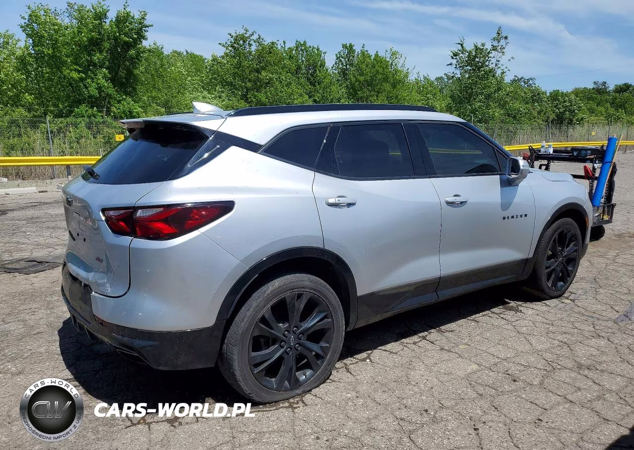 2020 Chevrolet Blazer Rs VIN:3GNKBKRS1LS642640 - 3