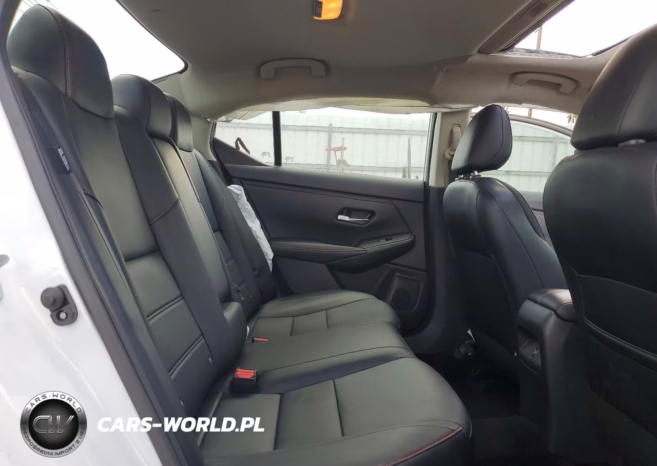 2024 Nissan Sentra Sr VIN:3N1AB8DV4RY246381 - 10