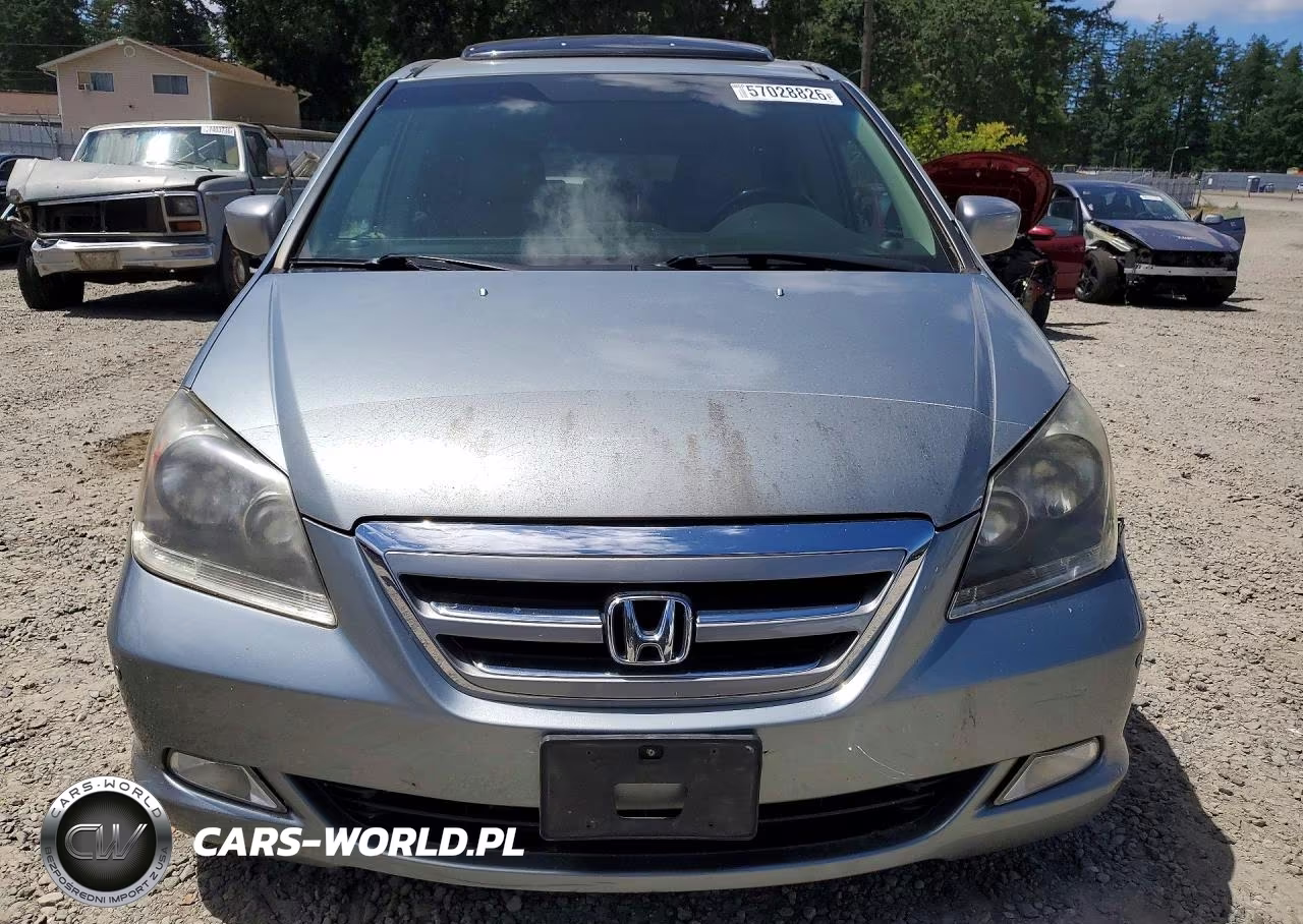 2005 Honda Odyssey Touring VIN:5FNRL38845B073777 - 5