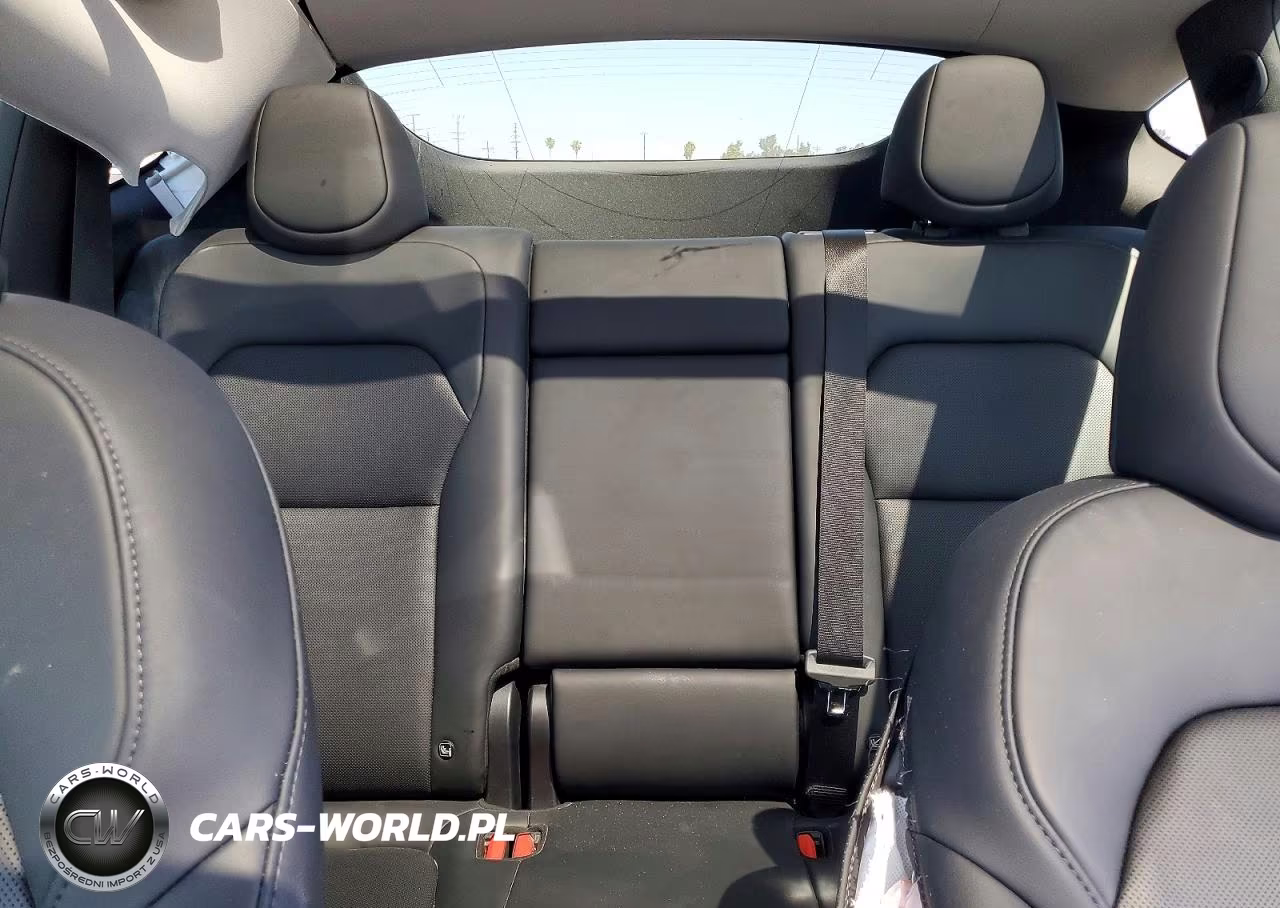 2026 Tesla Model Y VIN:7SAYGDEE3TF345199 - 10