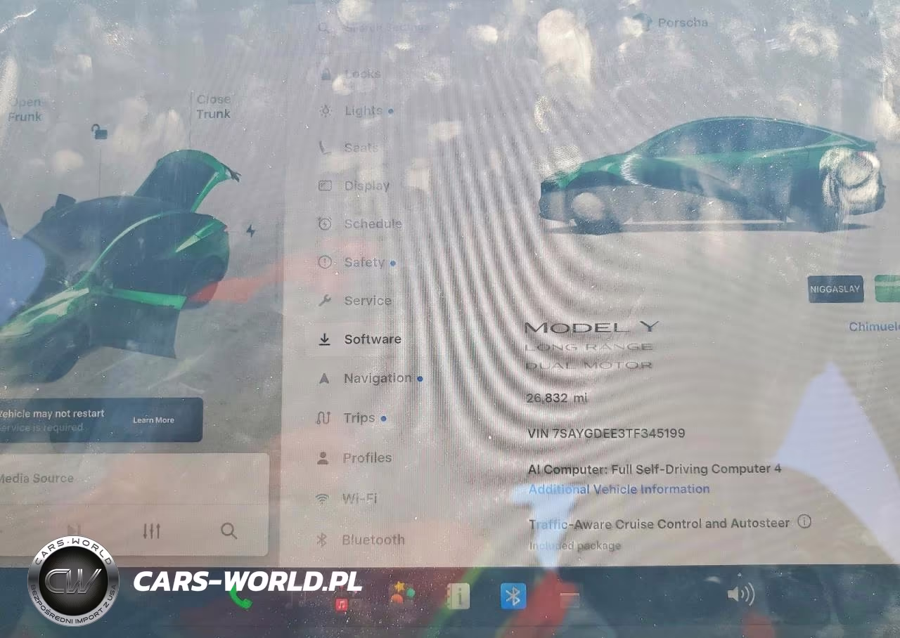 2026 Tesla Model Y VIN:7SAYGDEE3TF345199 - 9