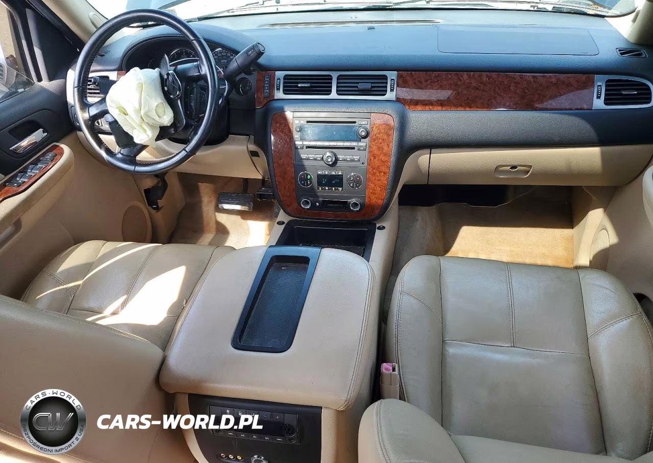 2007 Chevrolet Suburban K1500 VIN:3GNFK16397G143814 - 8