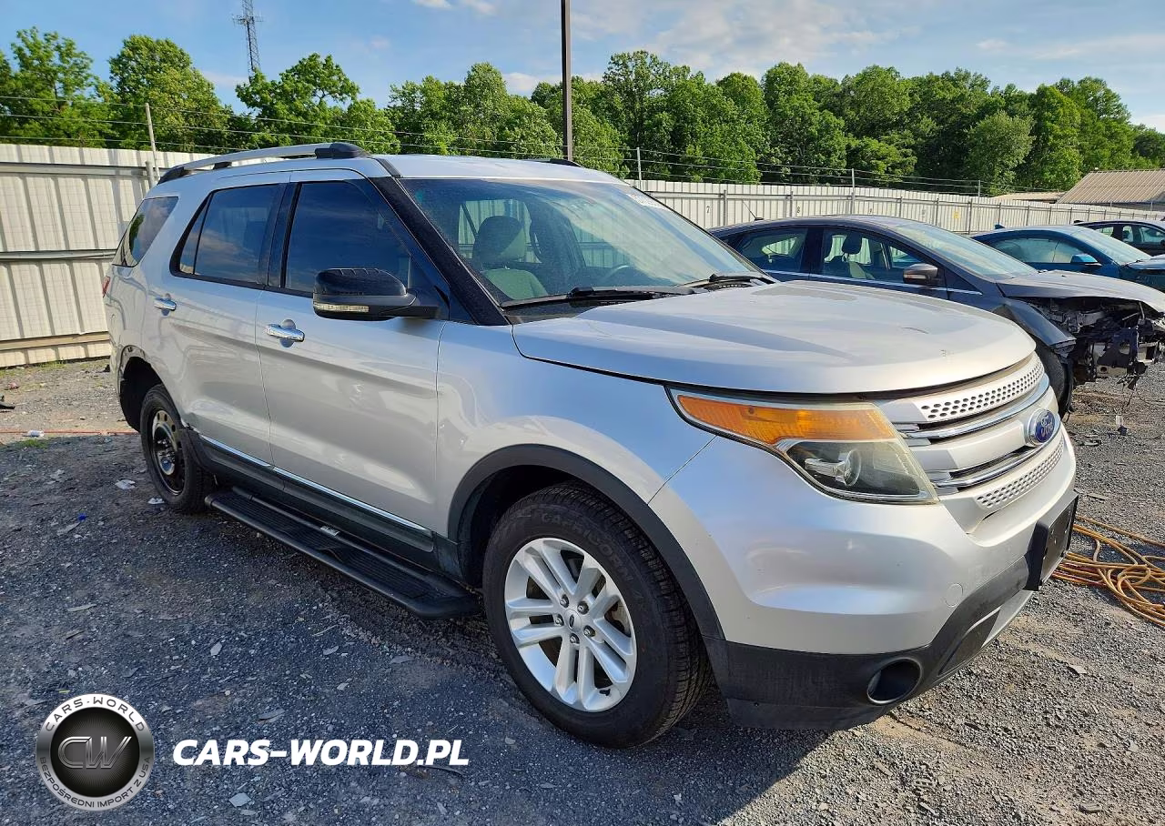 2012 Ford Explorer Xlt VIN:1FMHK8D87CGA39428 - 4