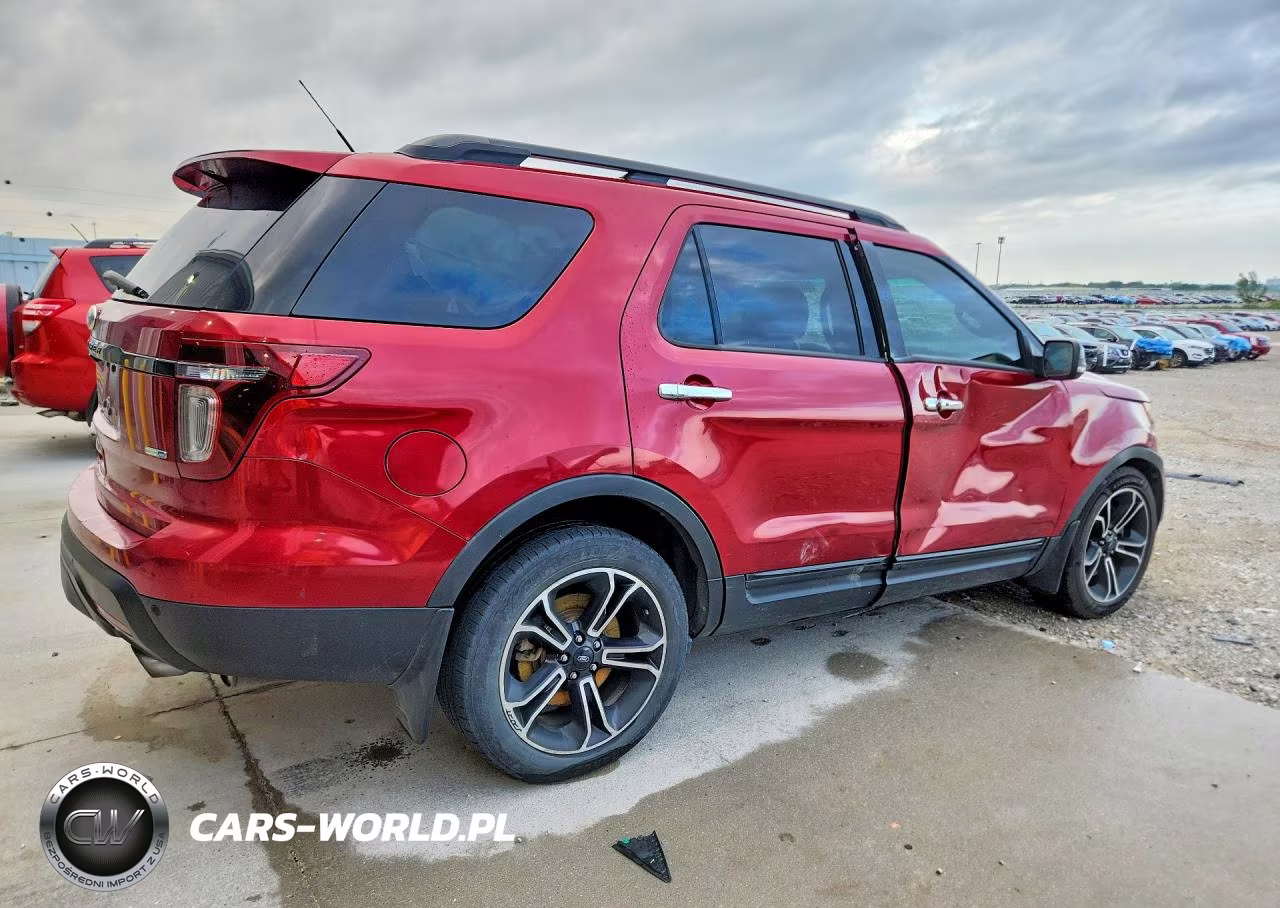 2013 Ford Explorer Sport VIN:1FM5K8GT2DGC10347 - 3