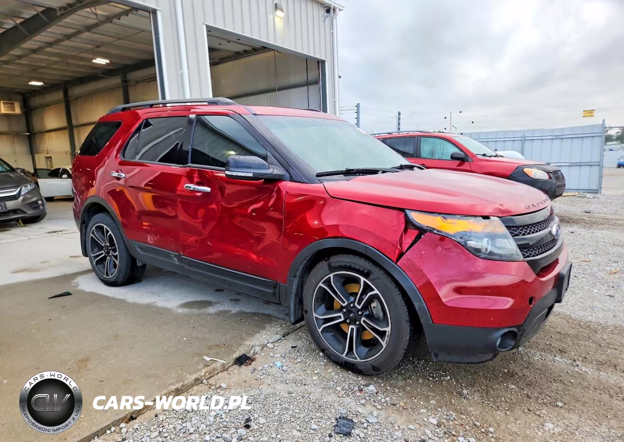 2013 Ford Explorer Sport VIN:1FM5K8GT2DGC10347 - 4