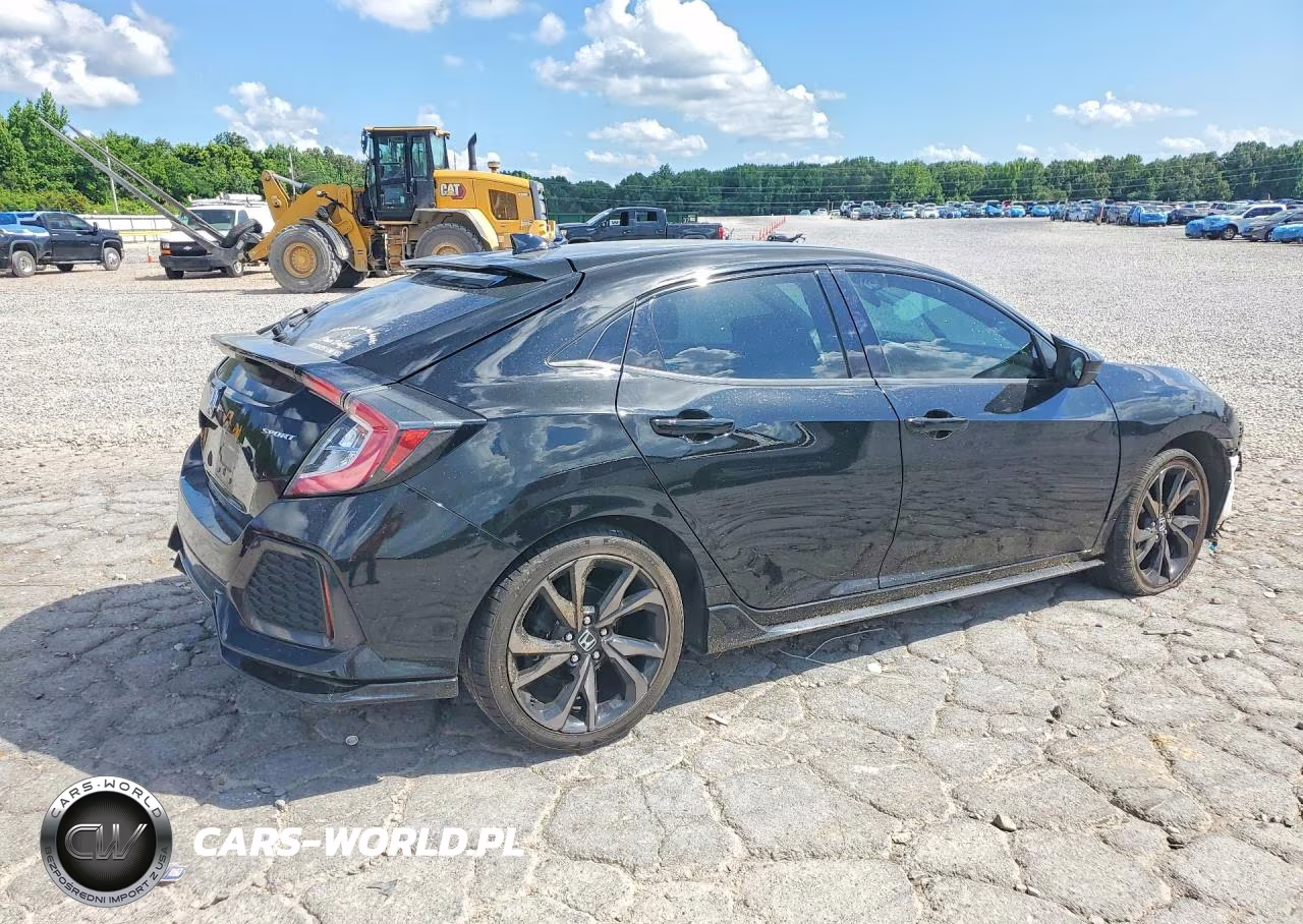 2018 Honda Civic Sport VIN:SHHFK7H45JU432069 - 3