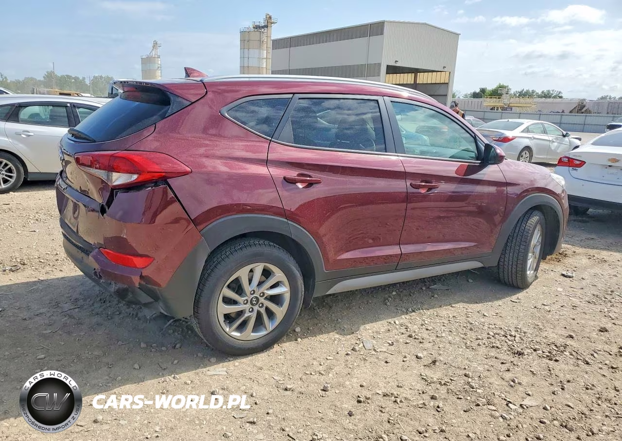 2018 Hyundai Tucson Sel VIN:KM8J33A41JU608680 - 3