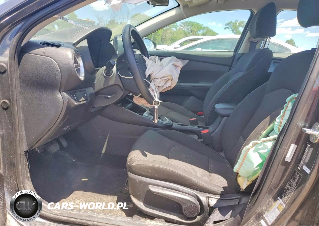 2022 Kia Forte Lxs VIN:3KPF24AD6NE440848 - 7