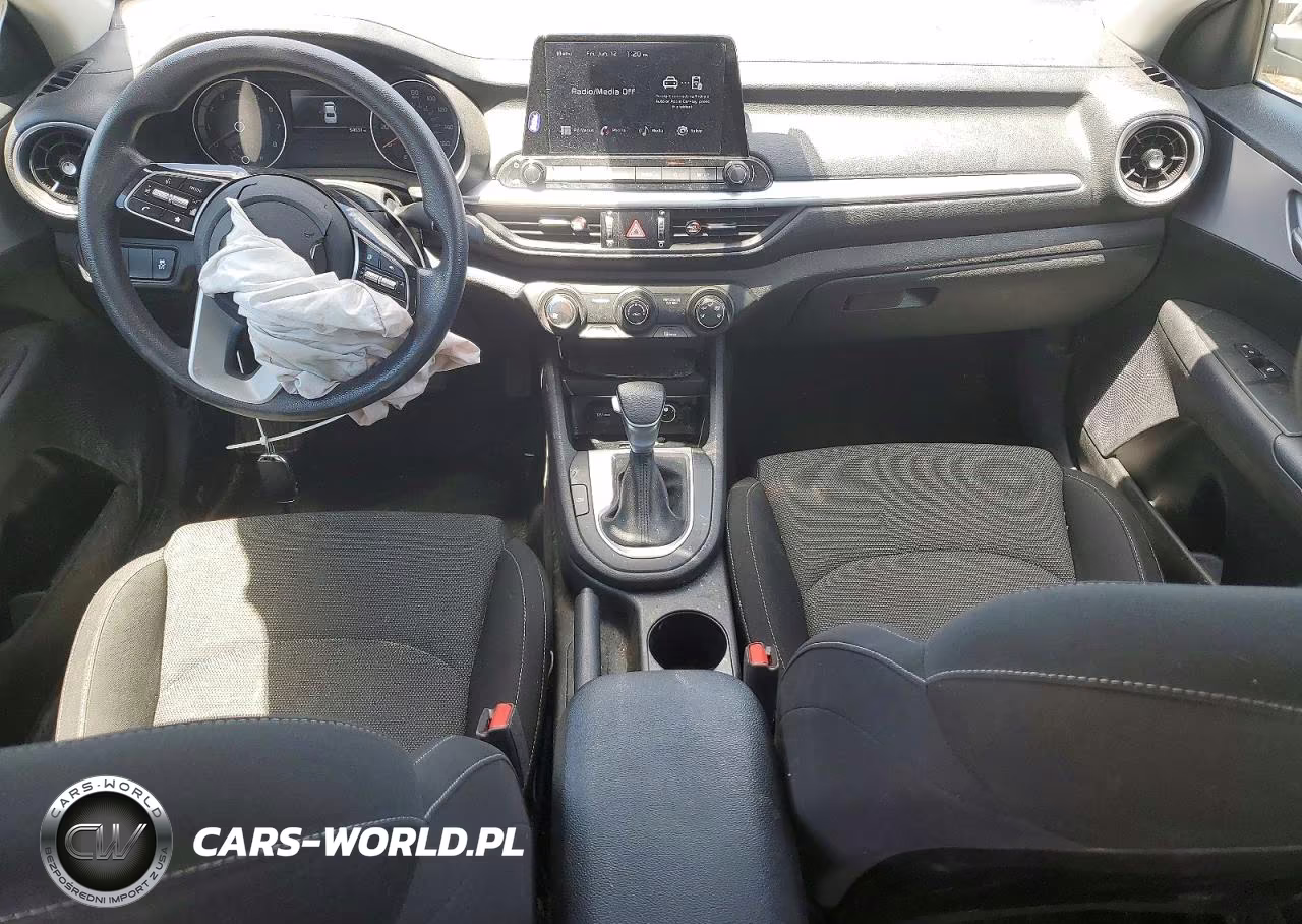 2022 Kia Forte Lxs VIN:3KPF24AD6NE440848 - 8