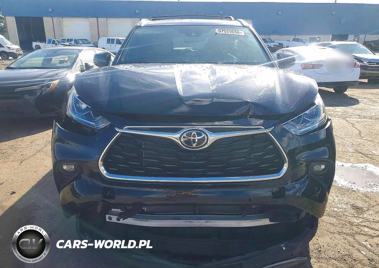 2022 Toyota Highlander Platinum VIN:5TDFZRBH5NS168874 - 5