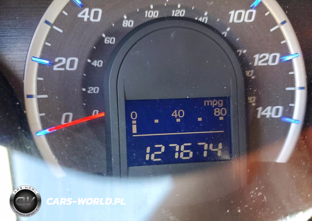 2013 Honda Fit Sport VIN:JHMGE8H53DC036525 - 9