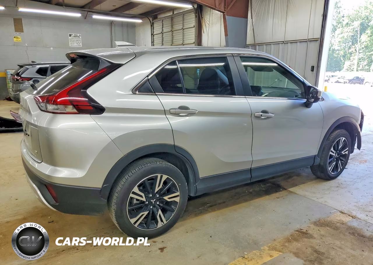 2025 Mitsubishi Eclipse Cross Se VIN:JA4ATWAA4SZ036837 - 3