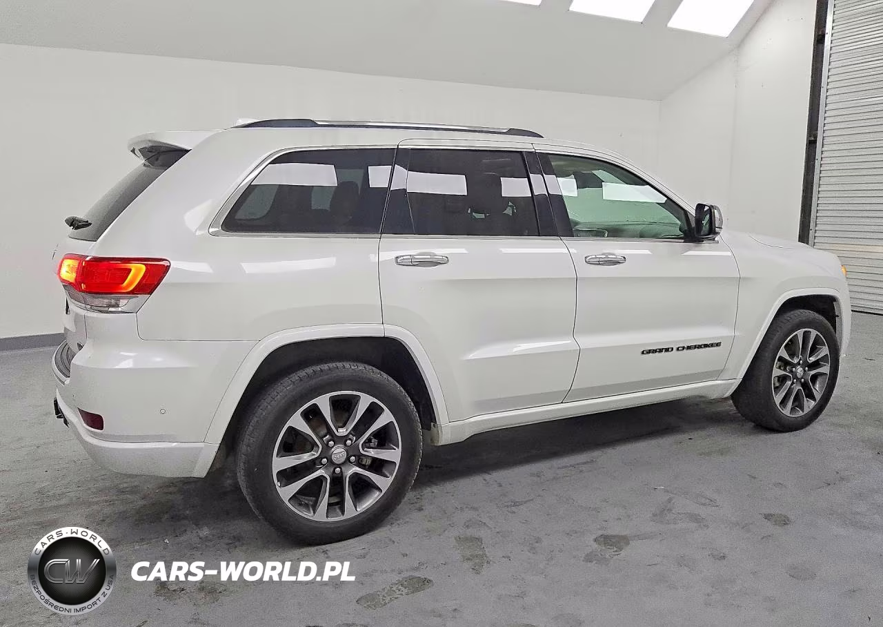 2017 Jeep Grand Cherokee Overland VIN:1C4RJFCG6HC632995 - 3