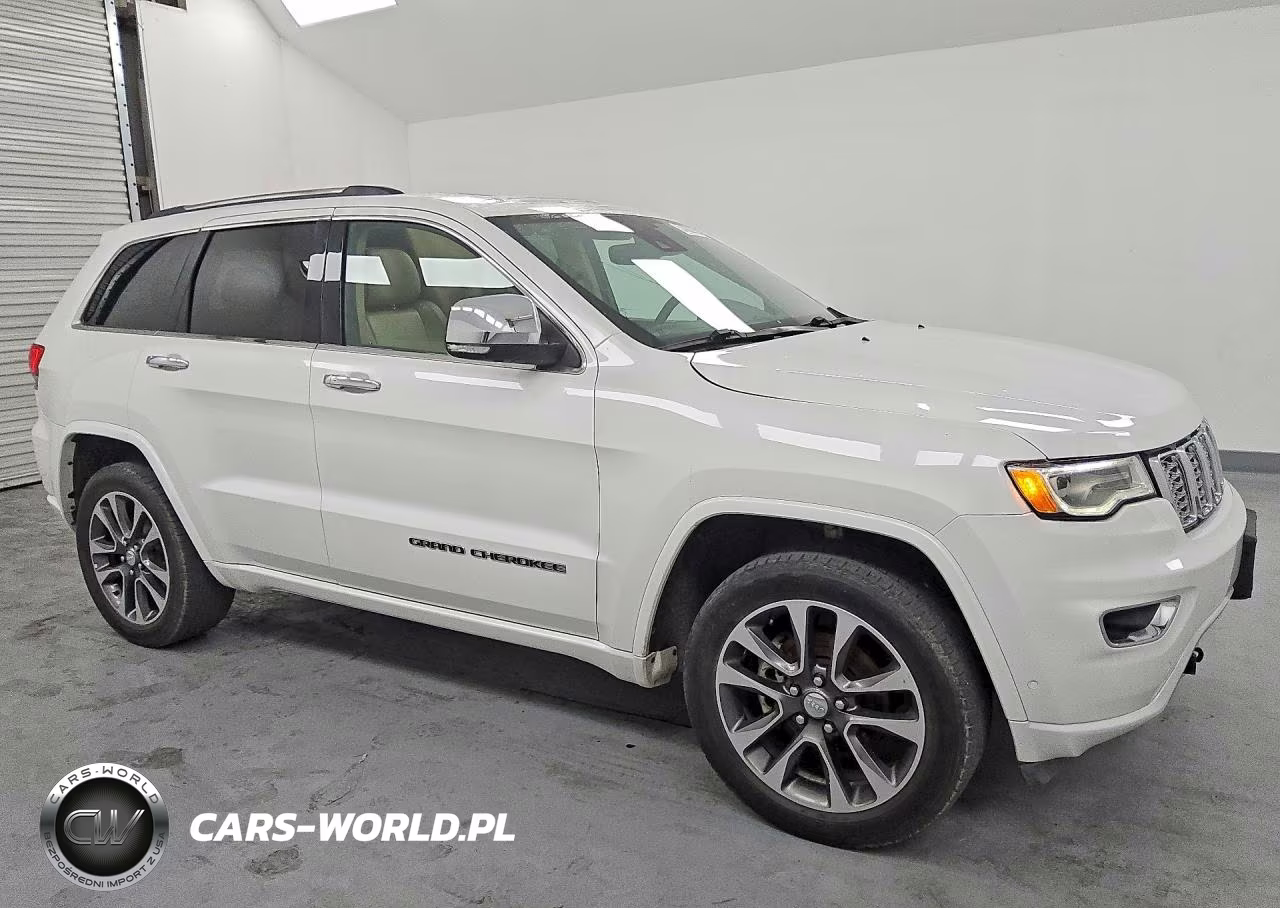 2017 Jeep Grand Cherokee Overland VIN:1C4RJFCG6HC632995 - 4