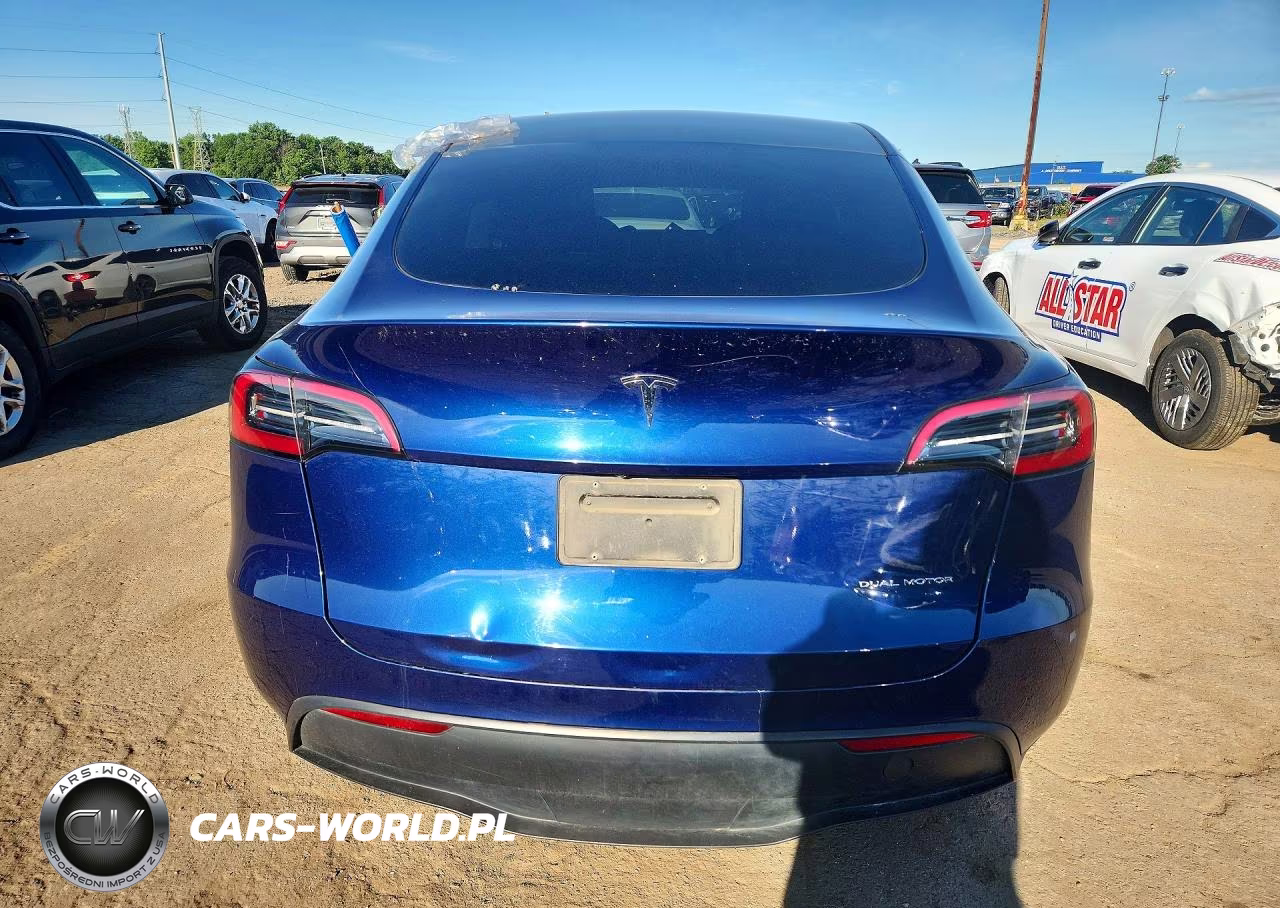 2023 Tesla Model Y VIN:7SAYGAEE3PF789056 - 6