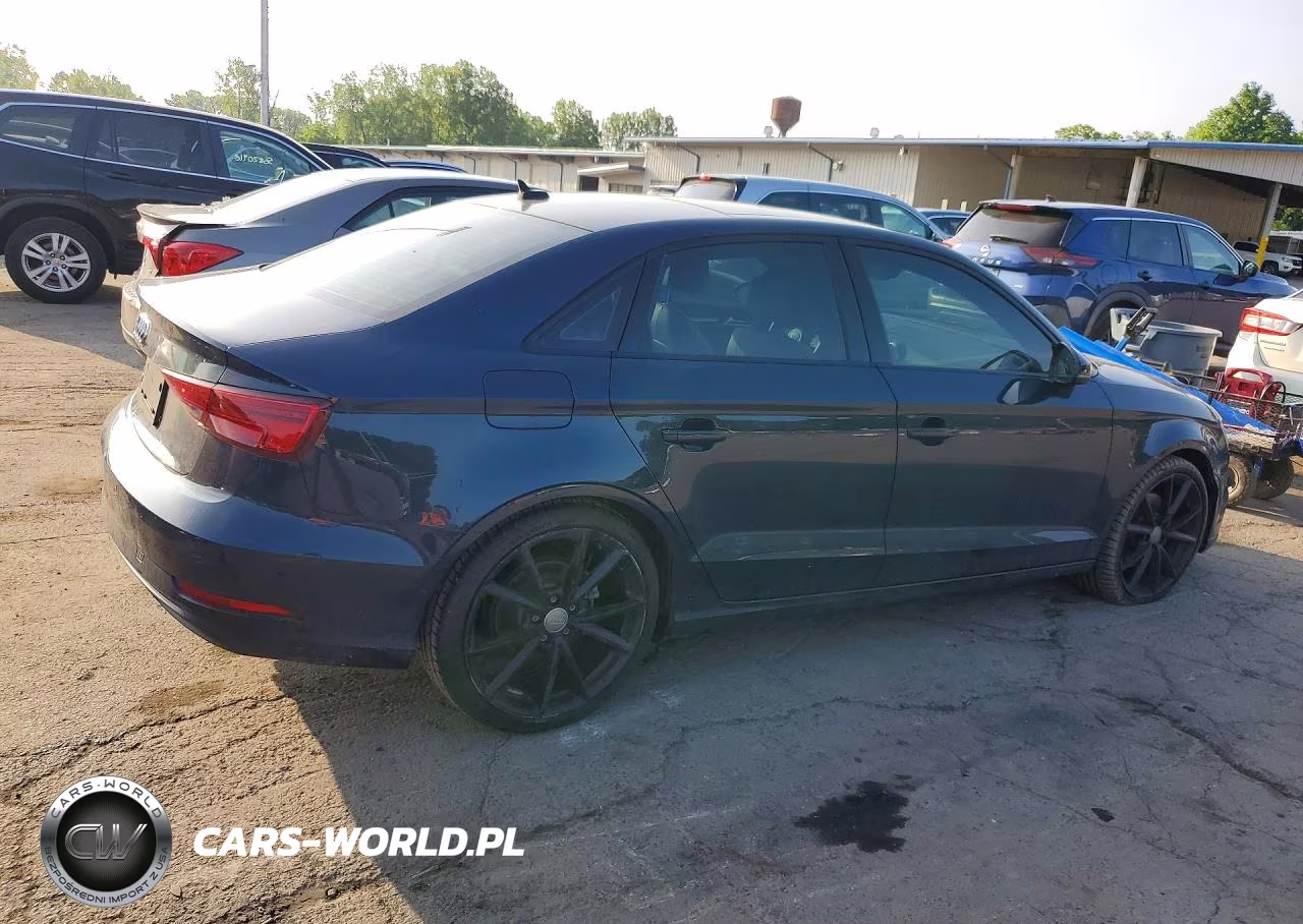 2020 Audi A3 Premium Plus VIN:WAUCUGFF6LA017421 - 3