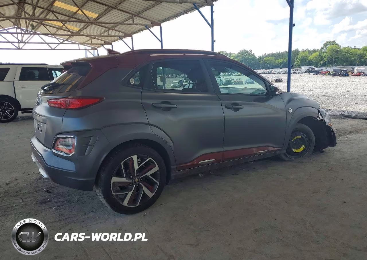 2019 Hyundai Kona Ultimate VIN:KM8K53A58KU309745 - 3