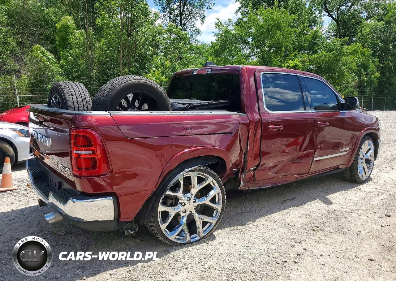 2025 Ram 1500 Limited VIN:1C6SRFHP3SN551068 - 3