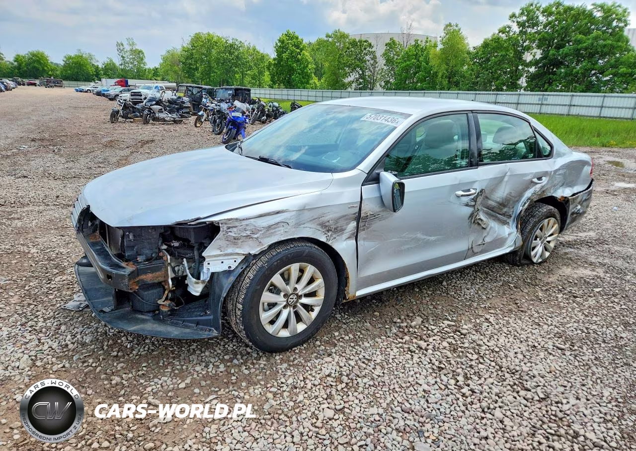 2015 Volkswagen Passat S