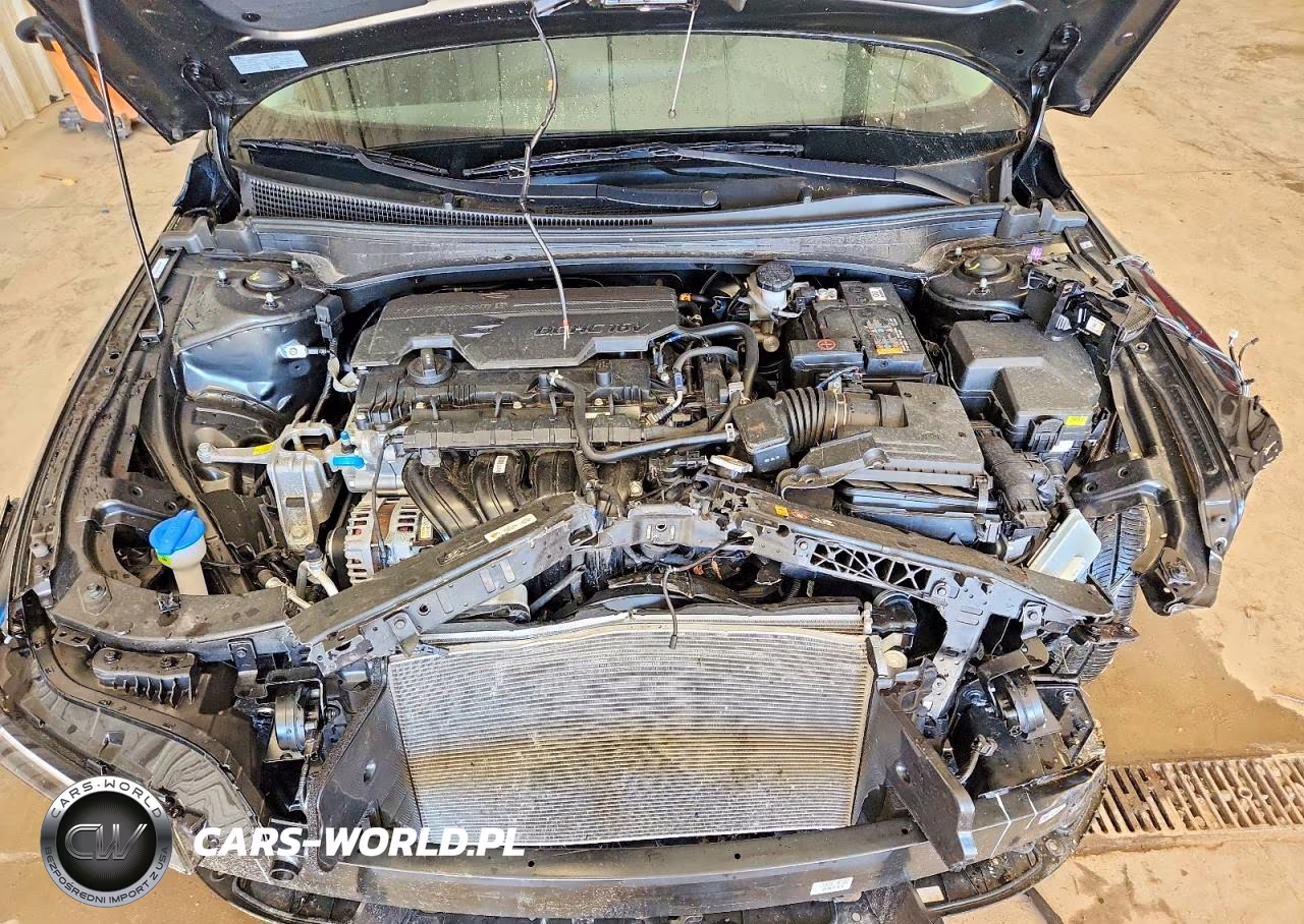 2025 Hyundai Elantra Limited VIN:KMHLP4DG0SU045924 - 11