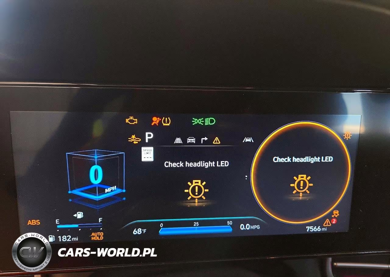 2025 Hyundai Elantra Limited VIN:KMHLP4DG0SU045924 - 9
