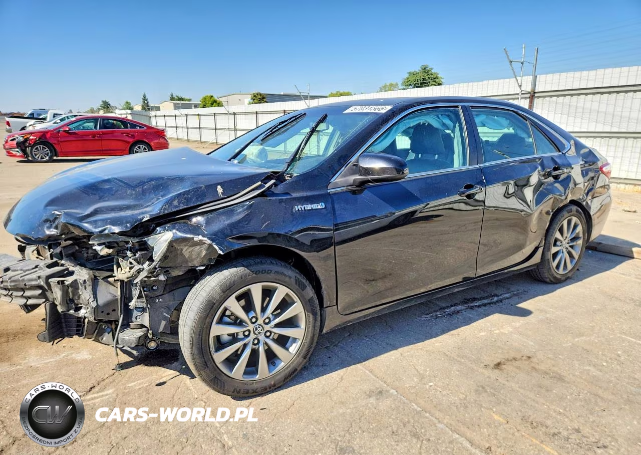 2015 Toyota Camry Hybrid Xle – zdjęcie 1 z 12