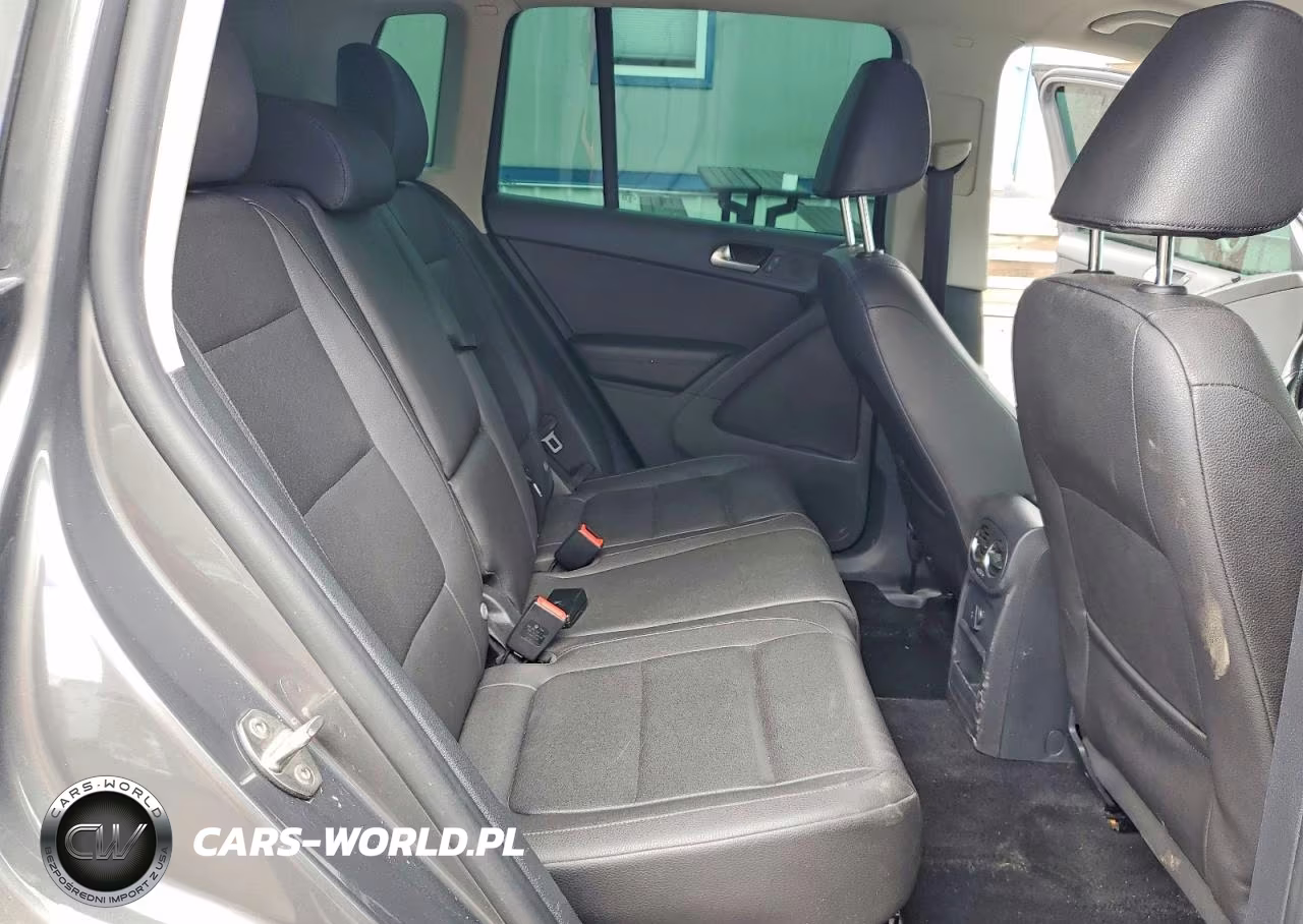 2014 Volkswagen Tiguan S VIN:WVGBV3AX3EW549568 - 11