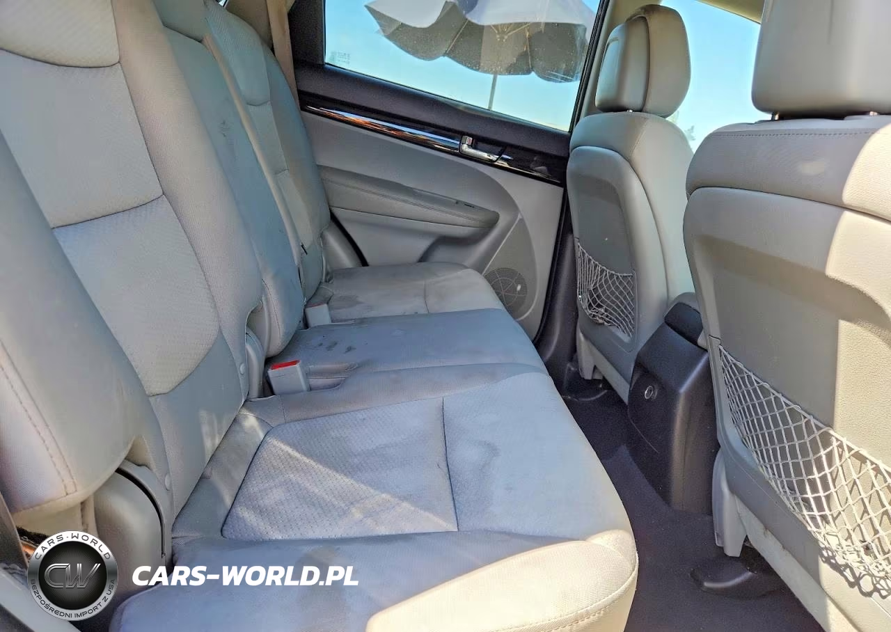 2012 Kia Sorento Lx VIN:5XYKTDA20CG271288 - 11