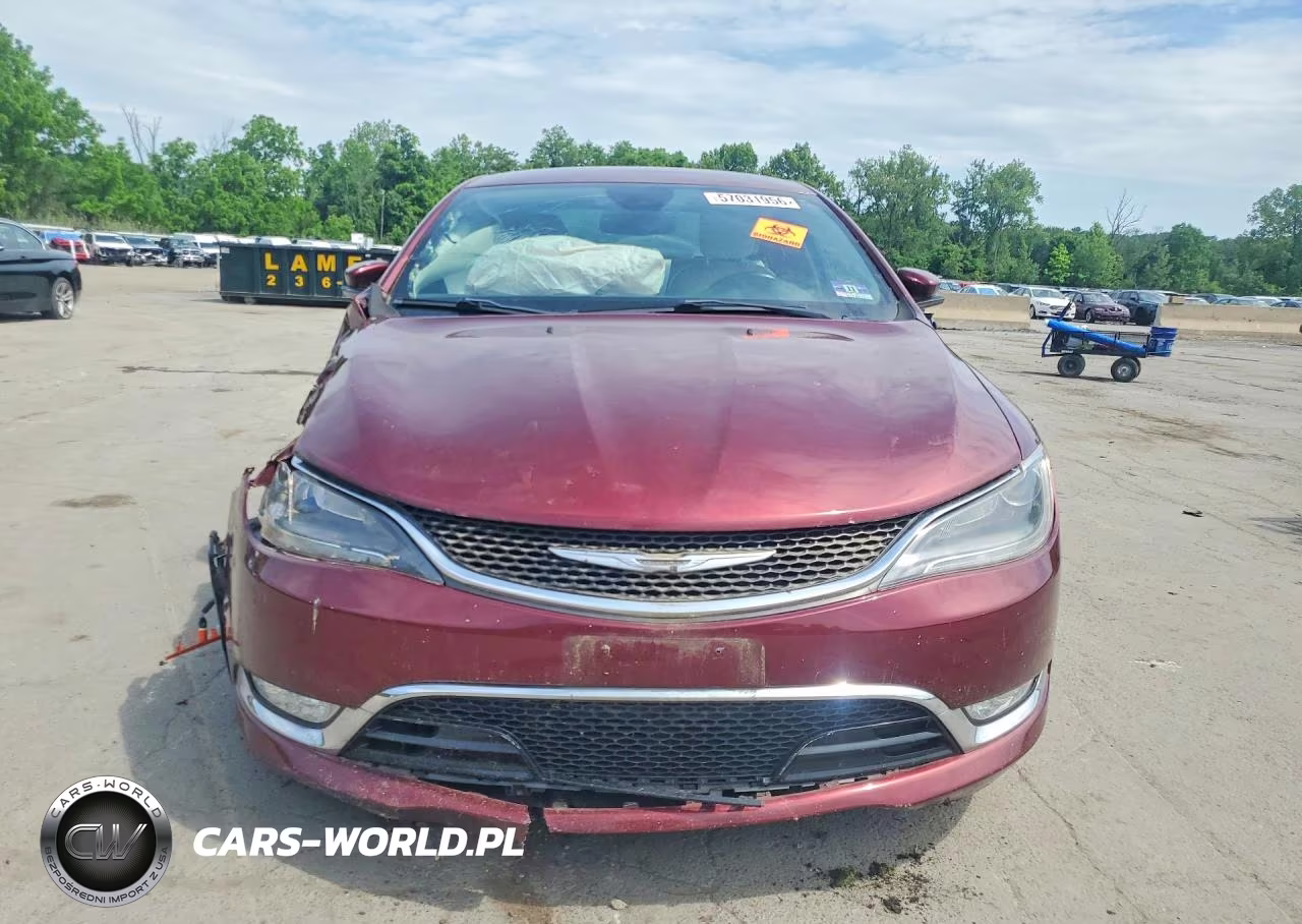 2015 Chrysler 200 C VIN:1C3CCCCG5FN519950 - 5
