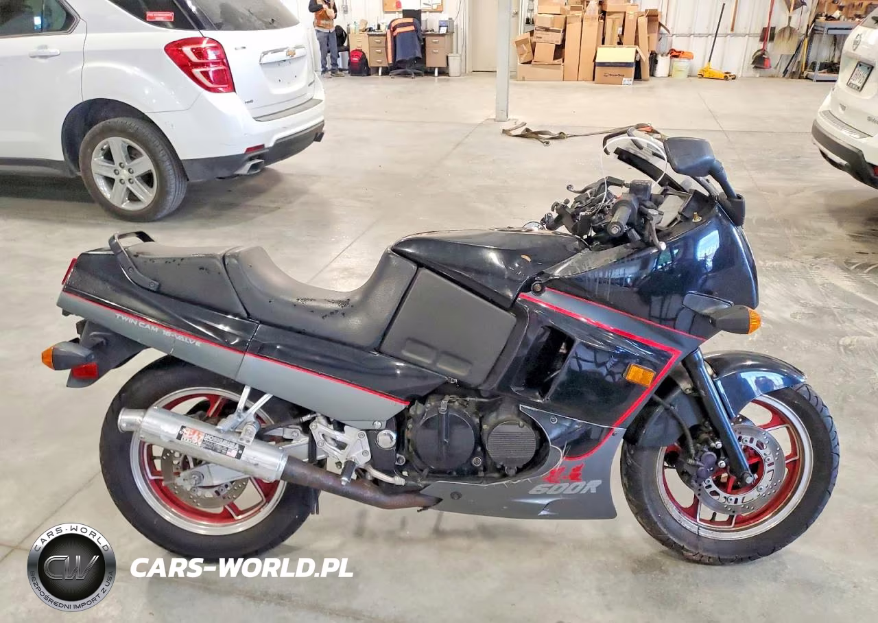 1990 Kawasaki Zx600 C – zdjęcie 1 z 9