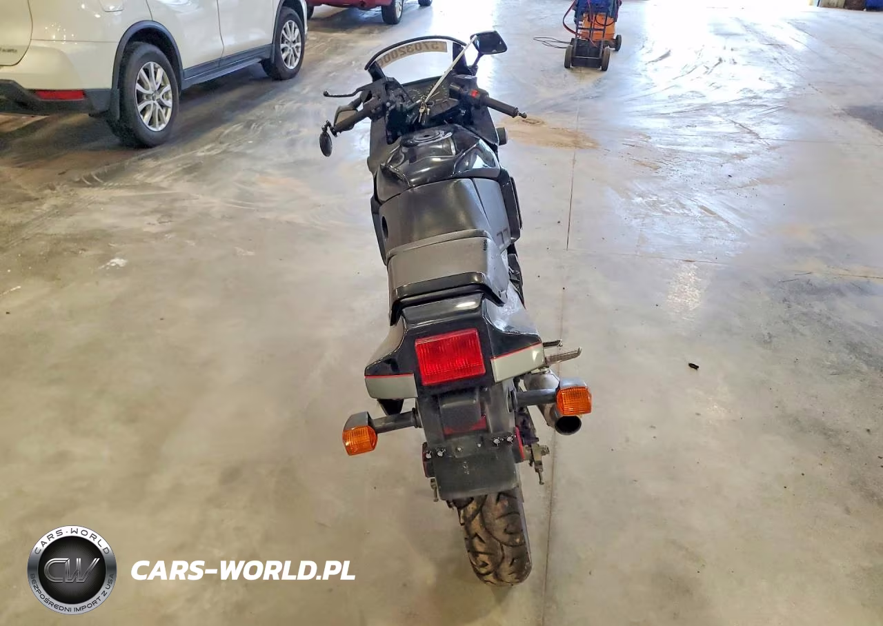 1990 Kawasaki Zx600 C VIN:JKAZX4C19LA021761 - 4