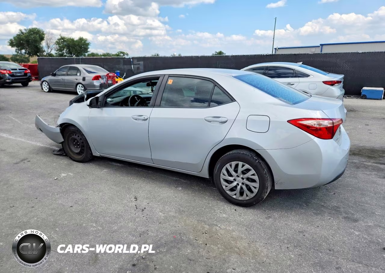 2019 Toyota Corolla Le VIN:2T1BURHE3KC186689 - 2