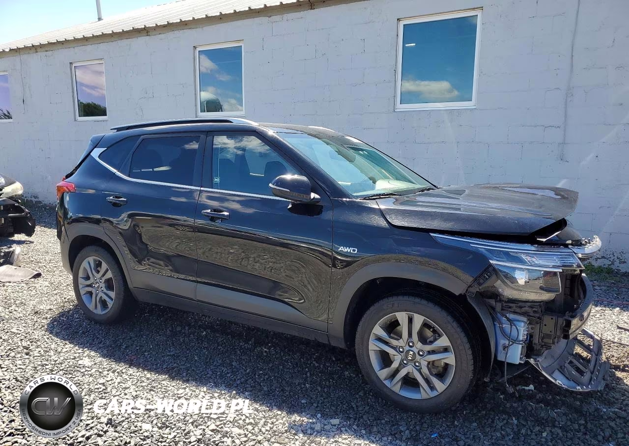 2021 Kia Seltos S VIN:KNDEUCAA9M7120928 - 4