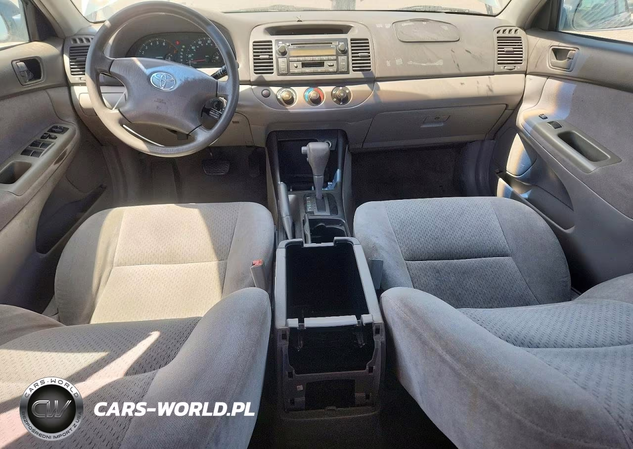 2003 Toyota Camry Le VIN:4T1BE32K93U744117 - 8